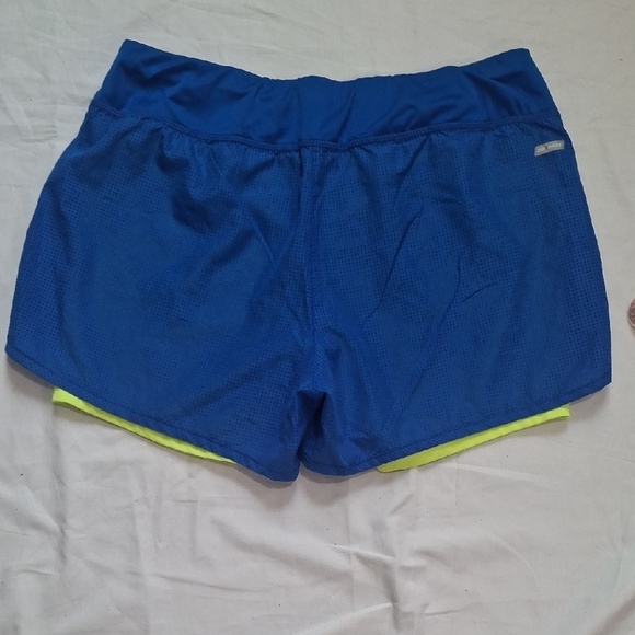 Danskin Wome's Blue and Neon Yellow Athletic Shorts Size S - Picture 6 of 7